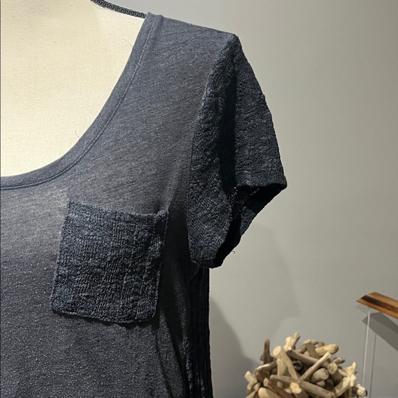 VINTAGE ANTHROPOLOGIE Dark Gray Short Sleeve Top with Pocket - Picture 2 of 4